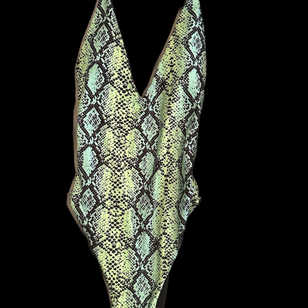 One piece animal print Swimsuit Sm/Med